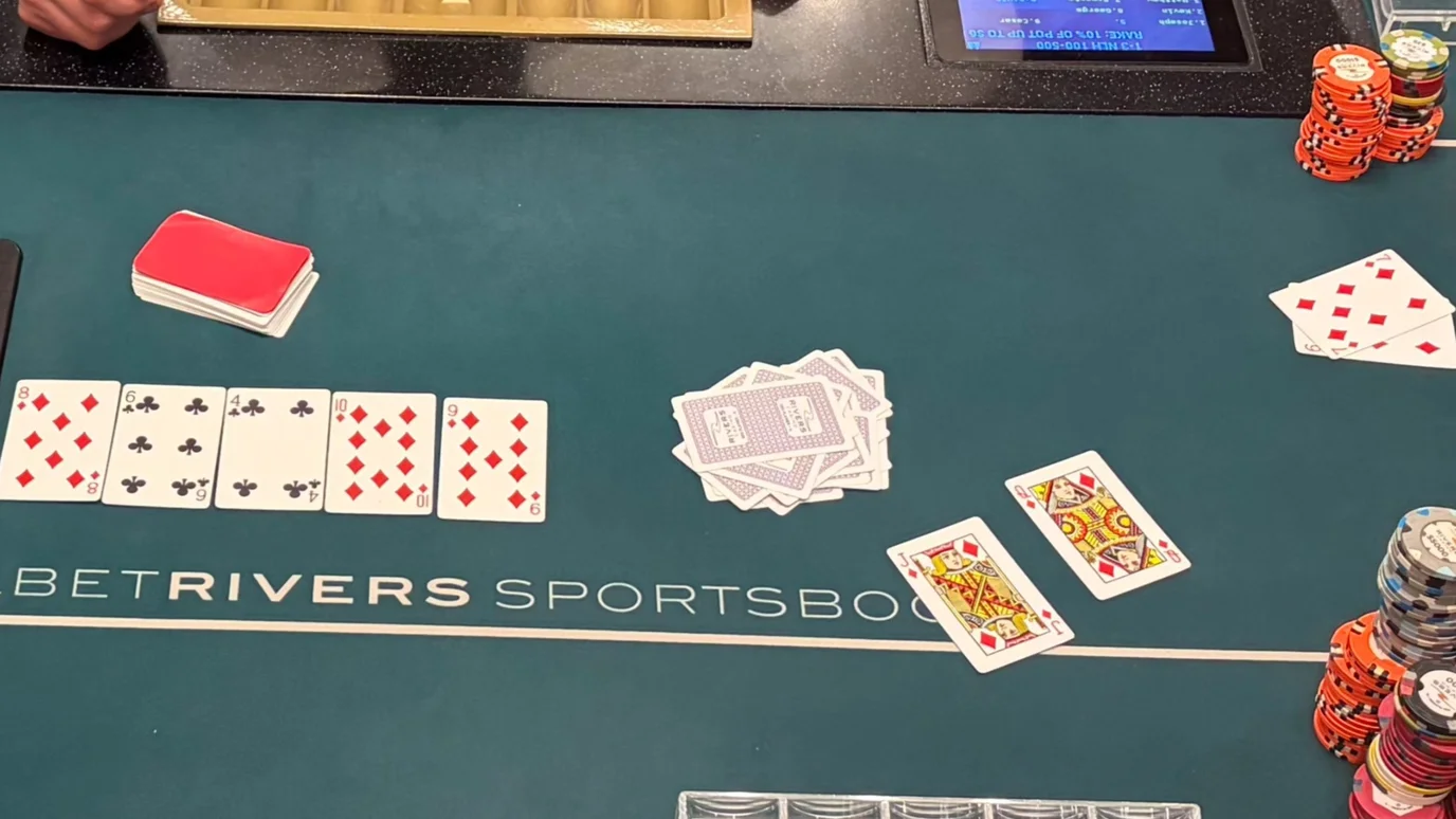 Massive Bad Beat Jackpot Over $650,000 Hits in Chicago