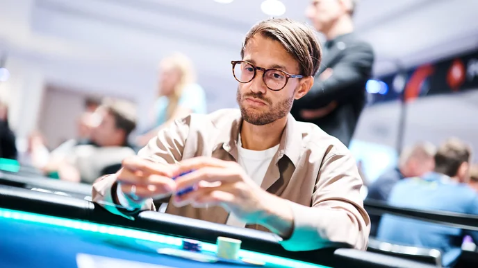 Bujtás László nem tudta kihasználni a chipleader szerepét, és a GGMillion$ versenyen a 4. helyen végzett